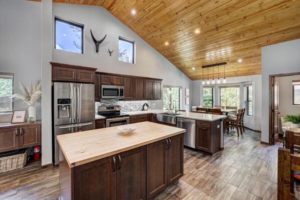 Luxury Modern Townhome Steps To Ski Lifts And Downtown With Nature At Your Patio Breckenridge Dış mekan fotoğraf